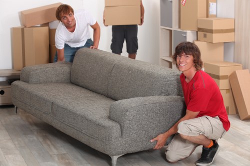 Packing and loading service for a flat move in Stockwell